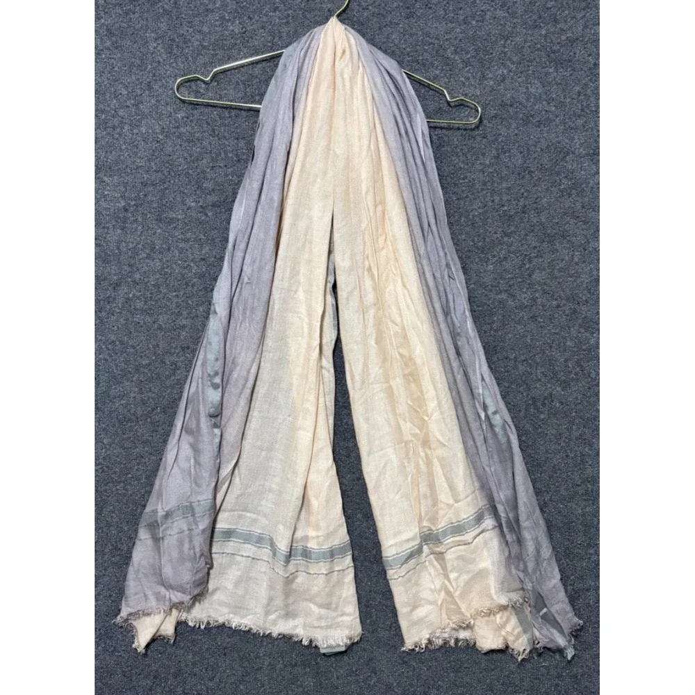 Leigh & Luca item description